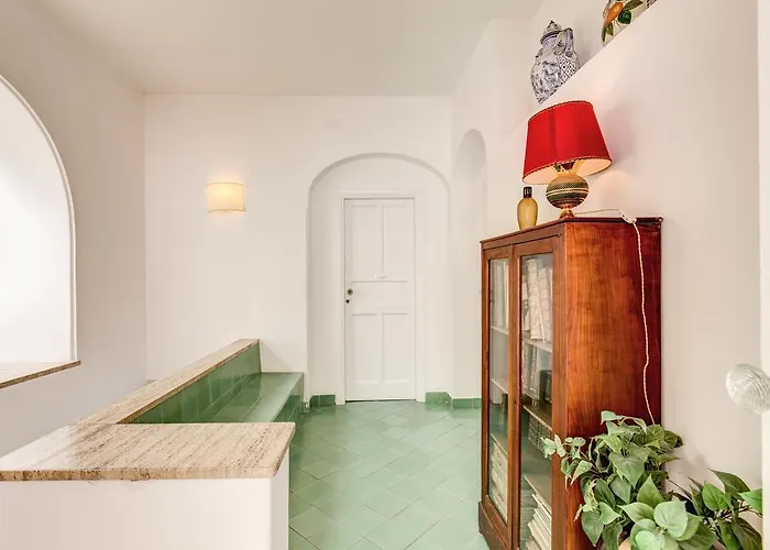 Bed & Breakfast Calypso 4*